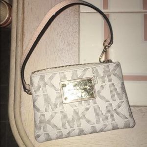 Michael Kors wristlet